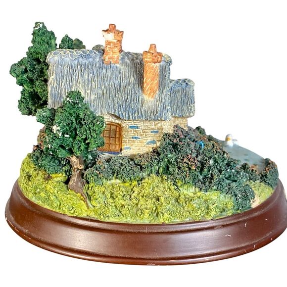 Thomas Kinkade Everett's Cottage Christmas Village Lighted Cottage Collection - Picture 3 of 12